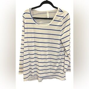 LuLaRoe Sz XL ‘Lynnae’ Striped Top